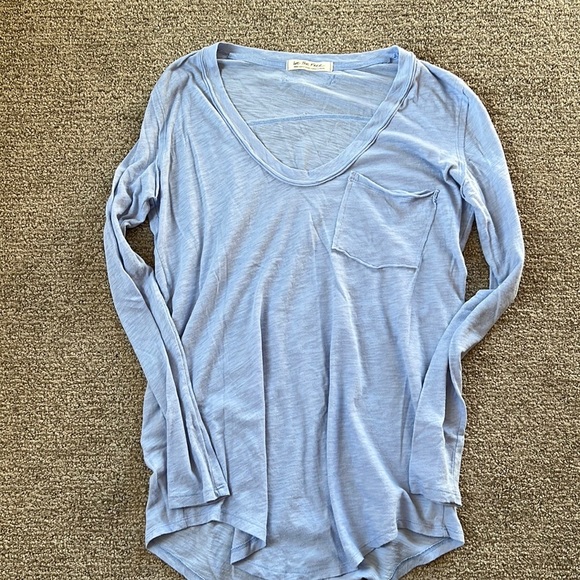 Free People long sleeved lightweight tee size small - Picture 1 of 3